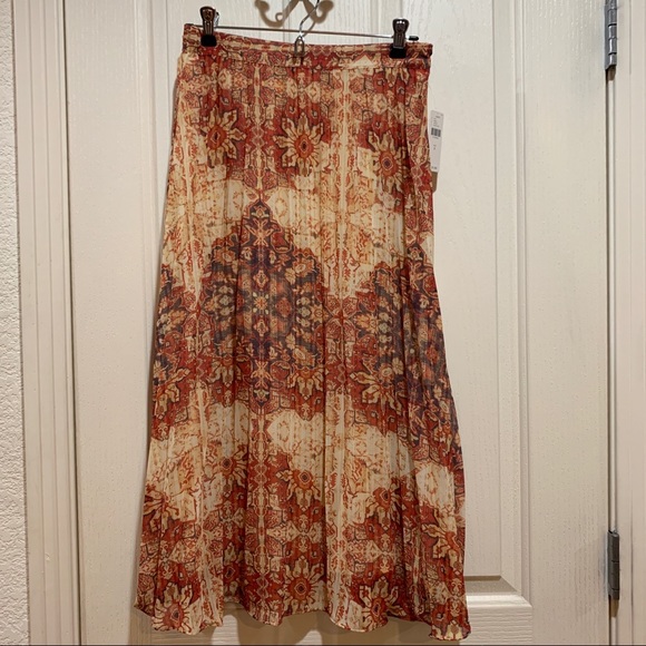 Anthropologie NWT Laurel Canyon Long Skirt Pleated - Picture 6 of 10